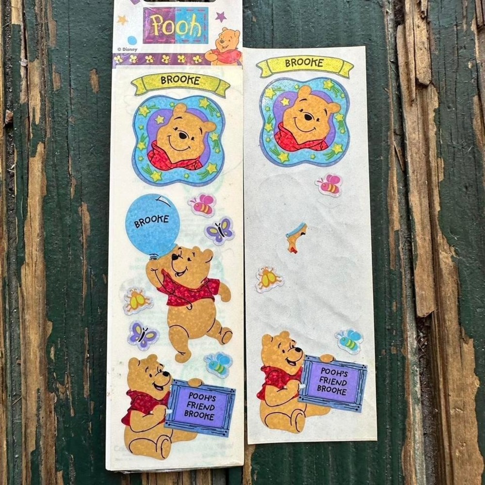 Brooke Disney Winnie the Pooh sticker book -‎ 2 sticker sheets